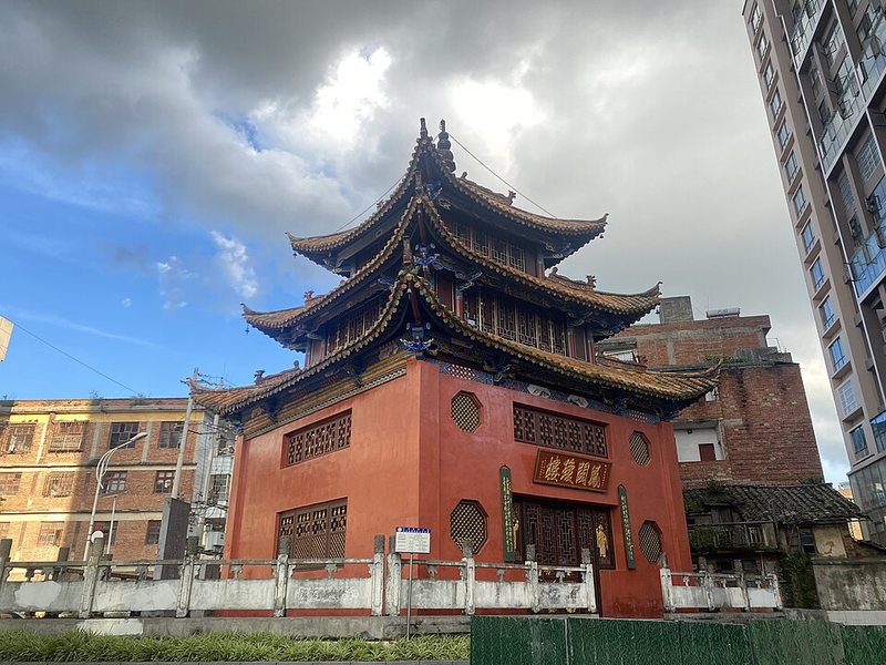 白马关